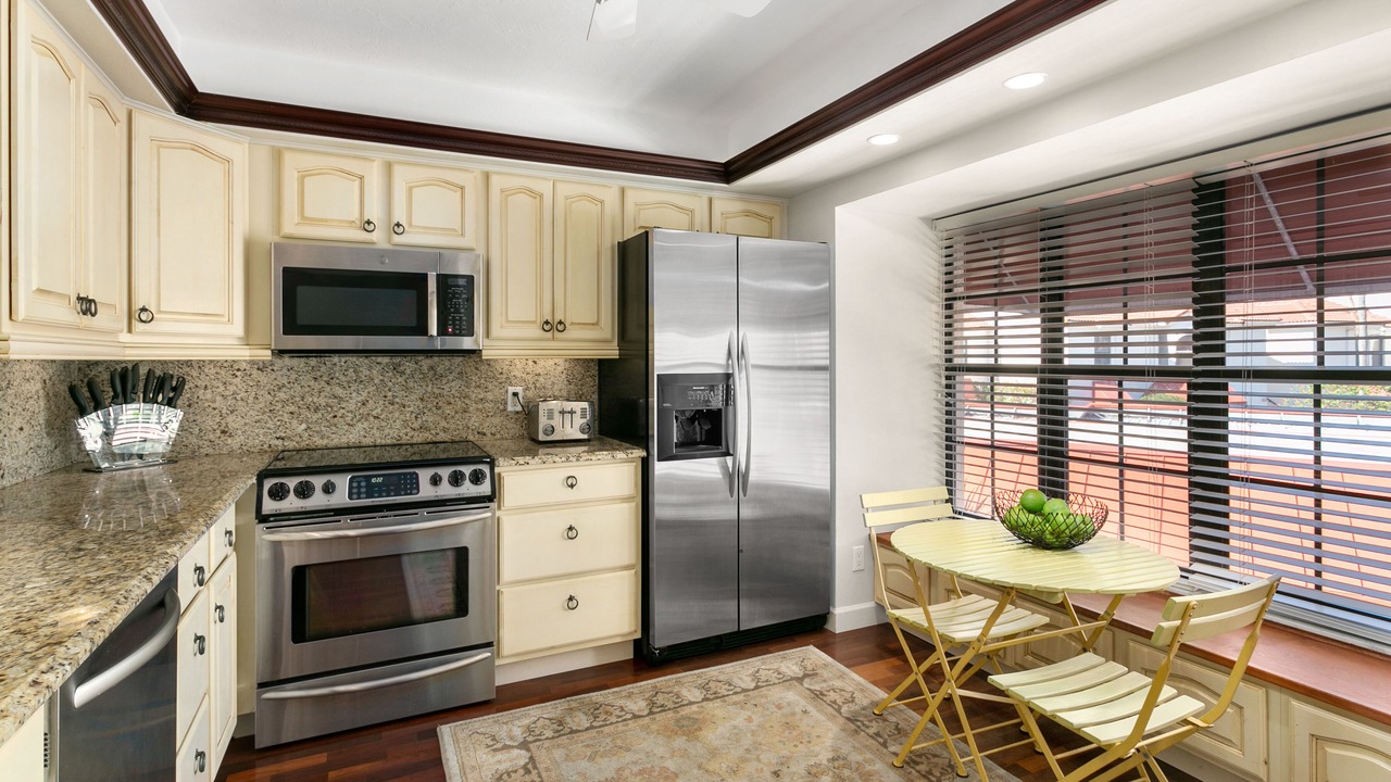 Photo of Kitchen in Pelican Bay