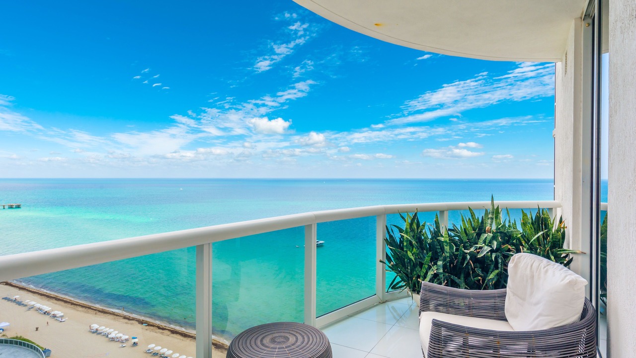Photo of Outdoor in Sunny Isles Beach