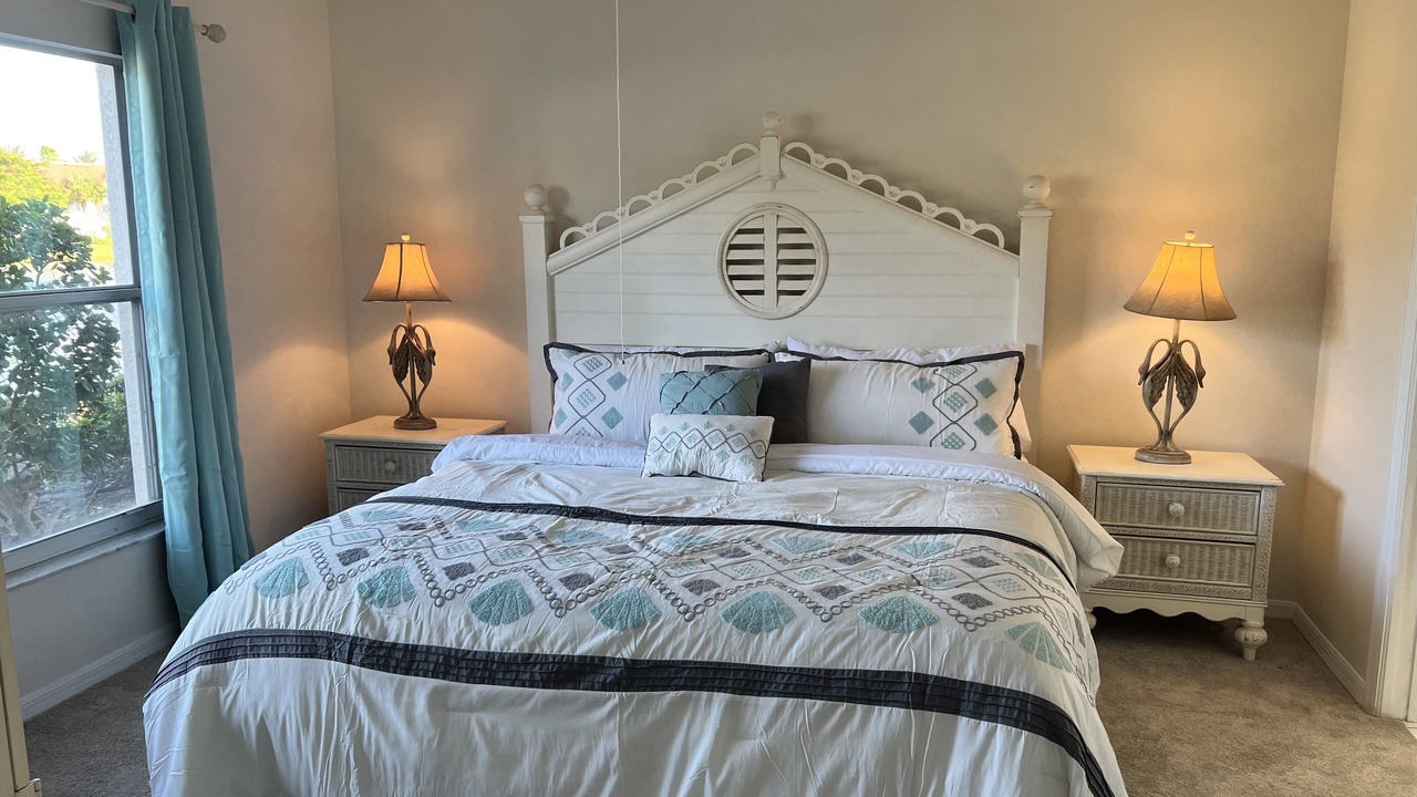Photo of Bedroom in North Naples