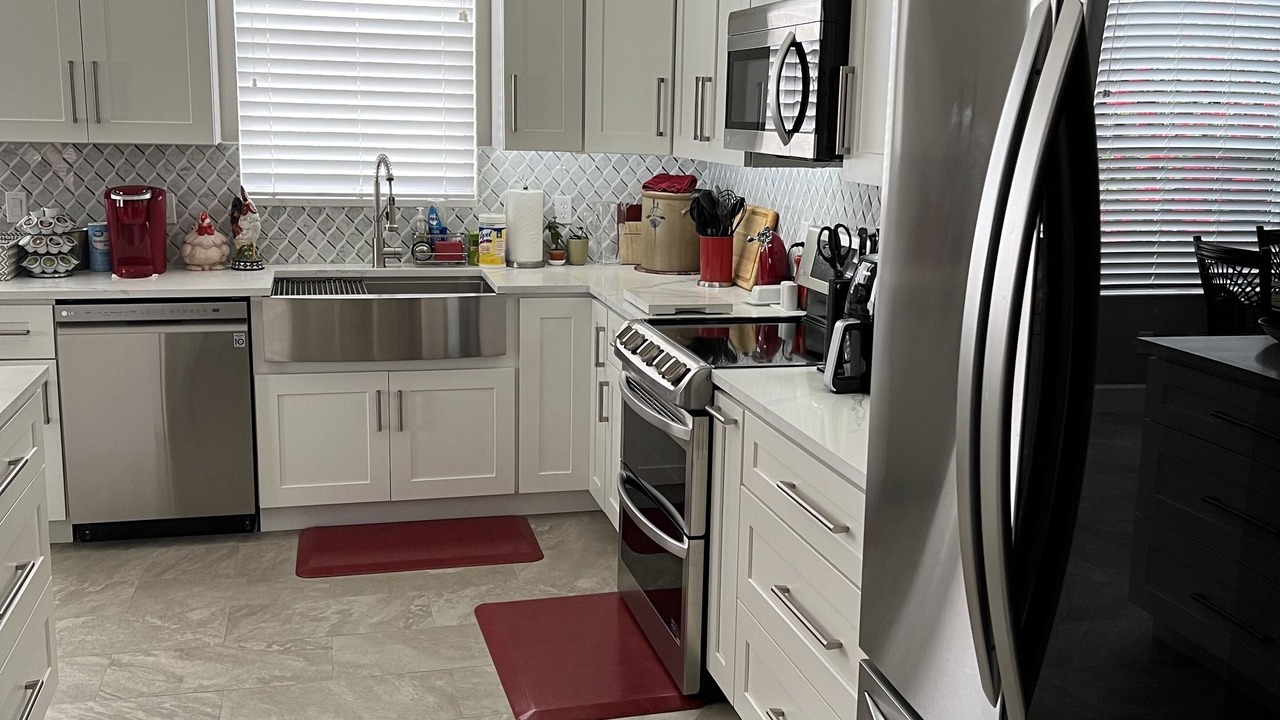 Photo of Kitchen in Vista East