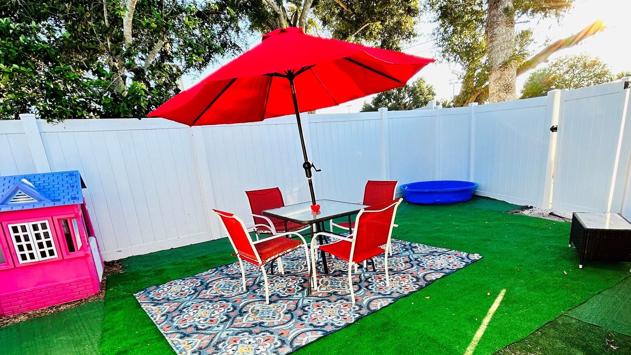 Photo of Outdoor in Bayshore Gardens