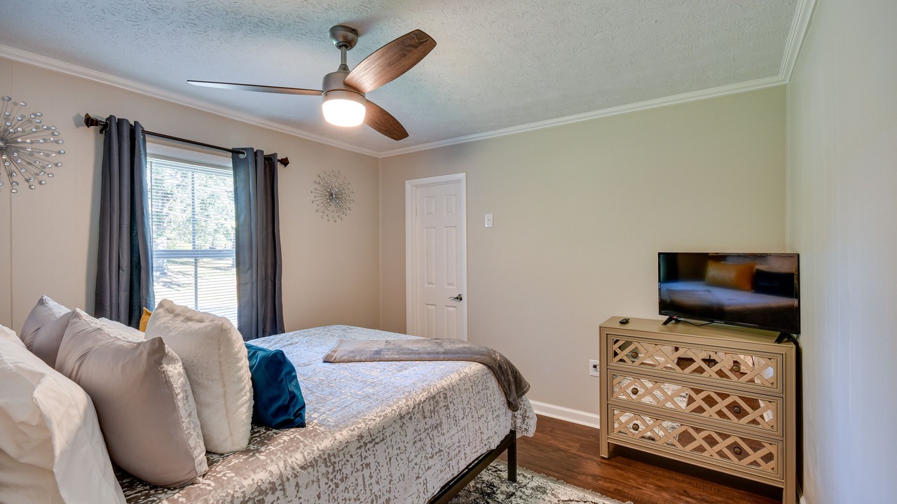 Photo of Bedroom in Tuskegee