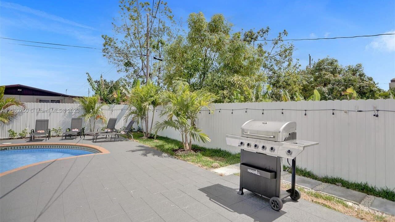 Photo of Outdoor in Ives Estates