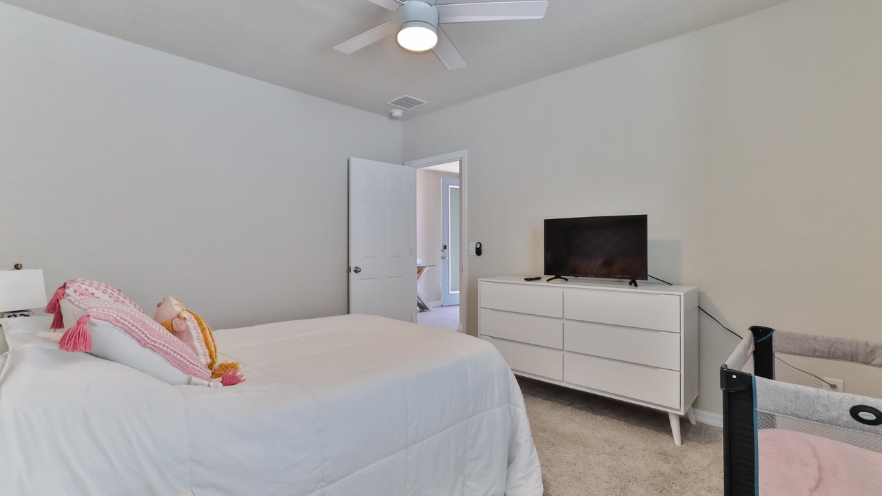 Photo of Bedroom in Glencoe
