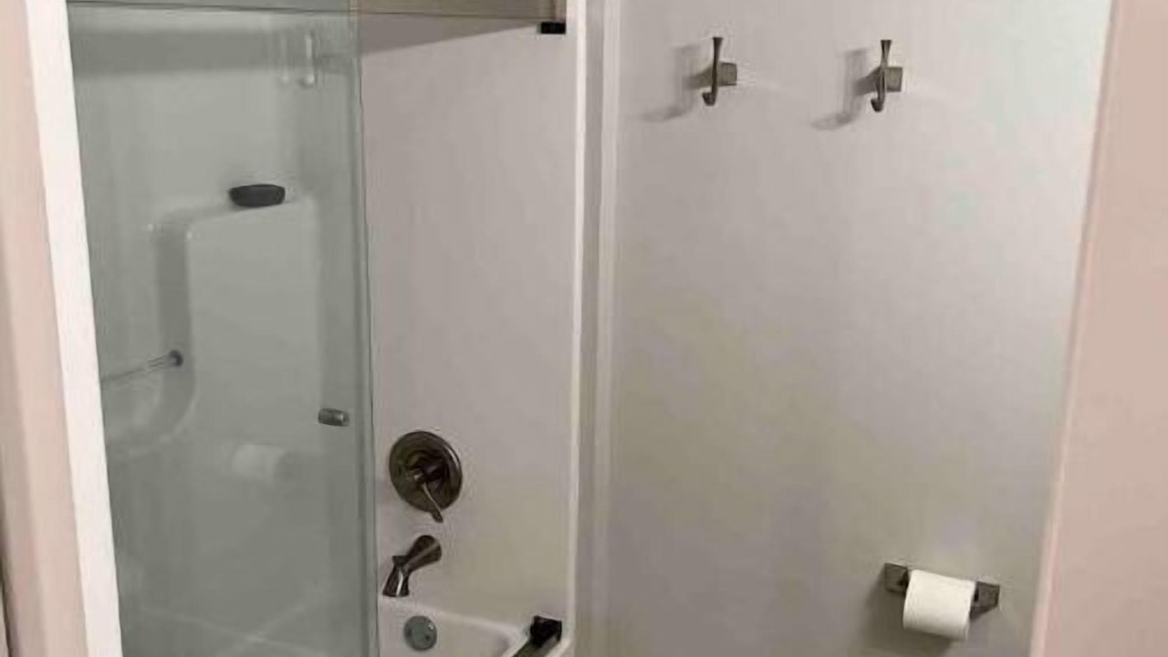 Photo of Bathroom in Crawfordville