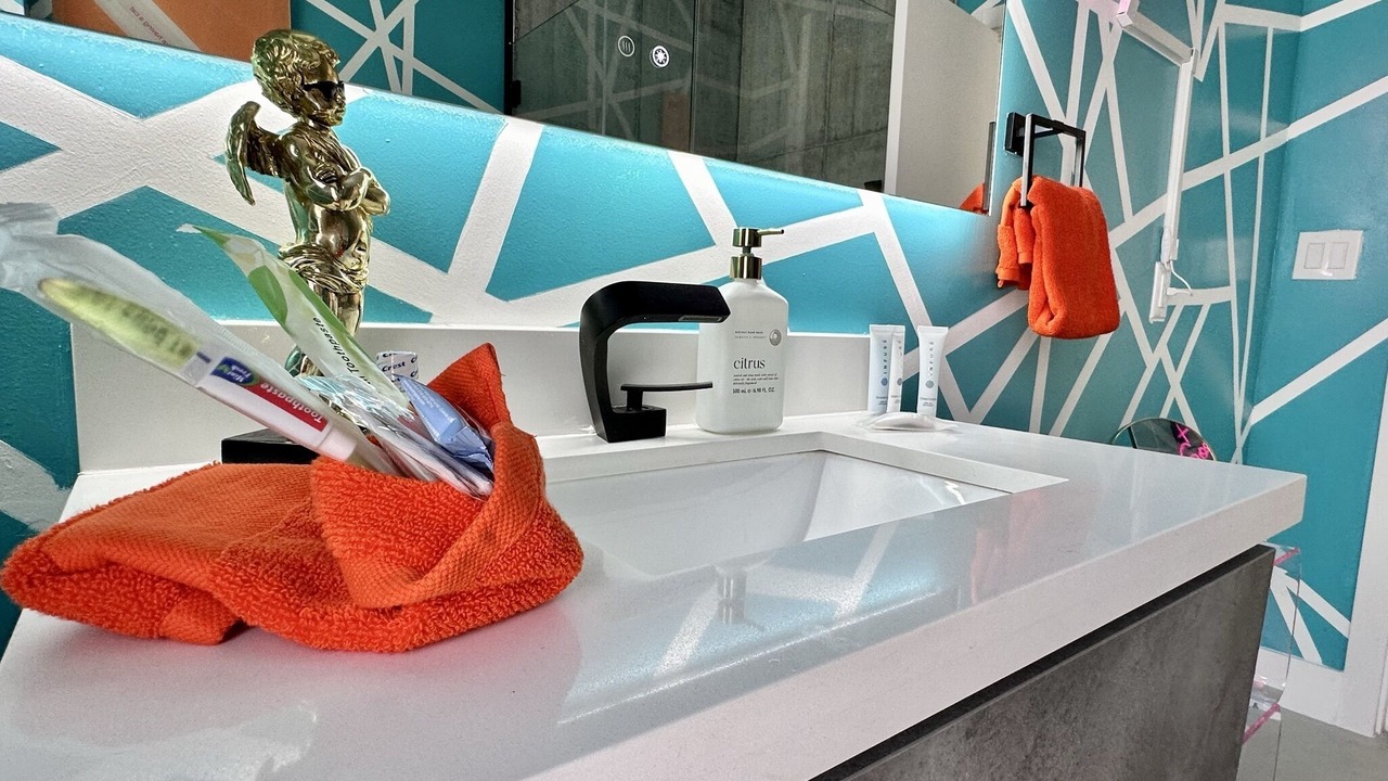 Photo of Bathroom in Harbor Beach