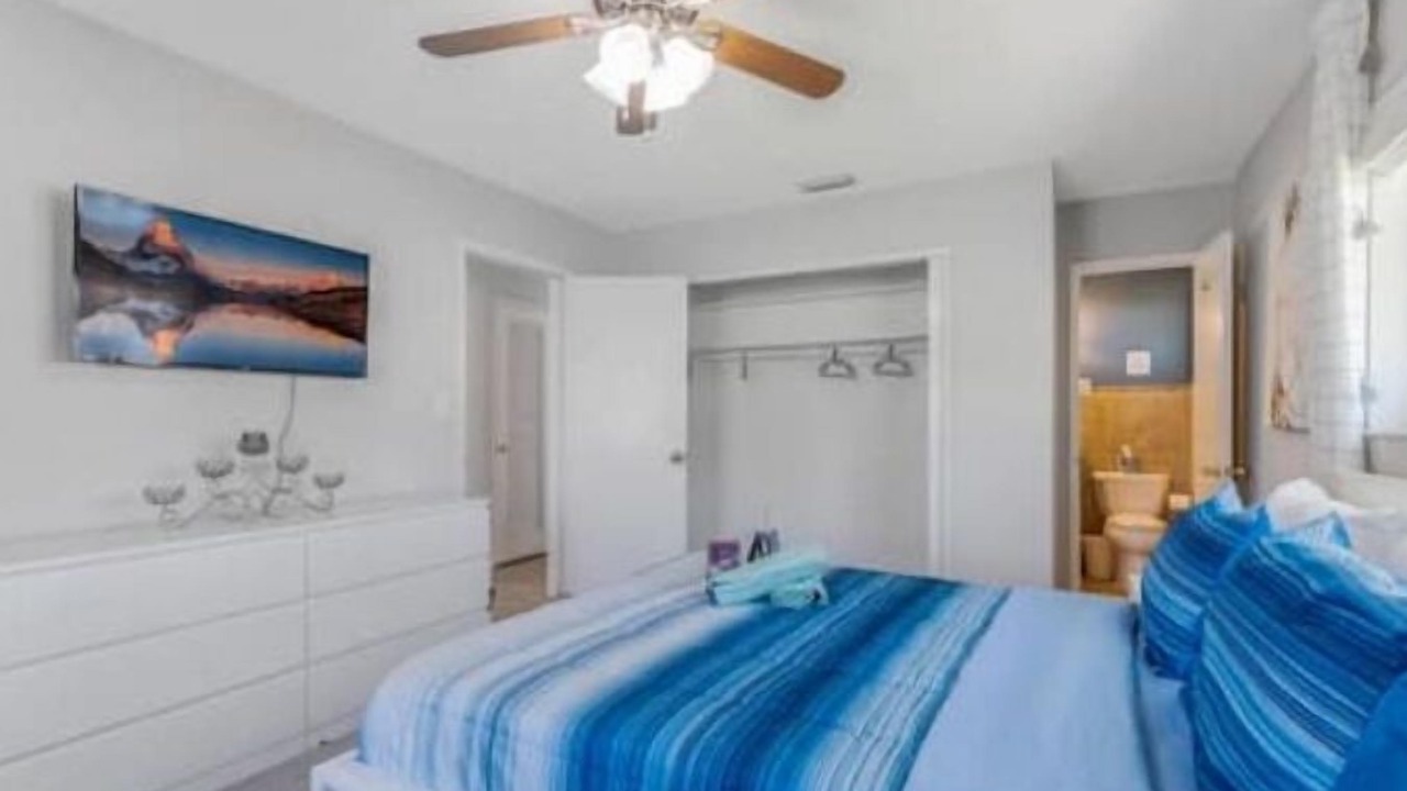 Photo of Bedroom in Garden Isles