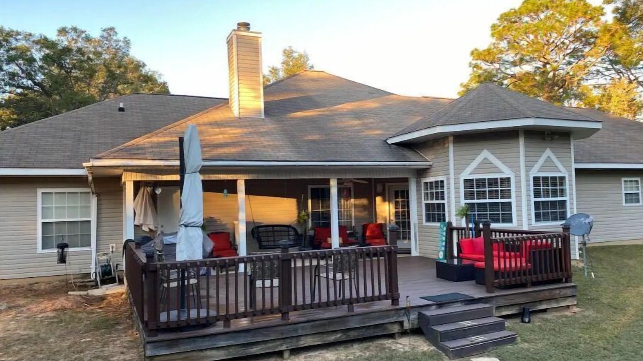 Photo of Patio Balcony in Ferry Pass