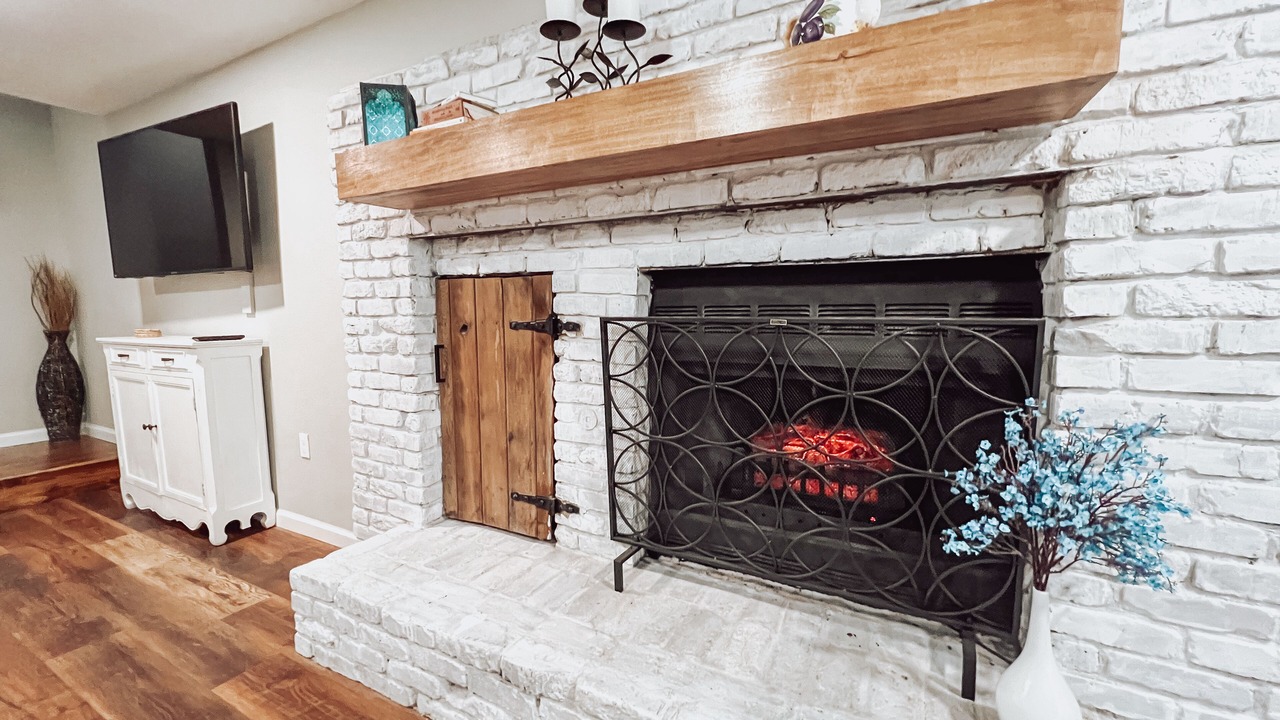 Photo of Livingroom in Gainesville