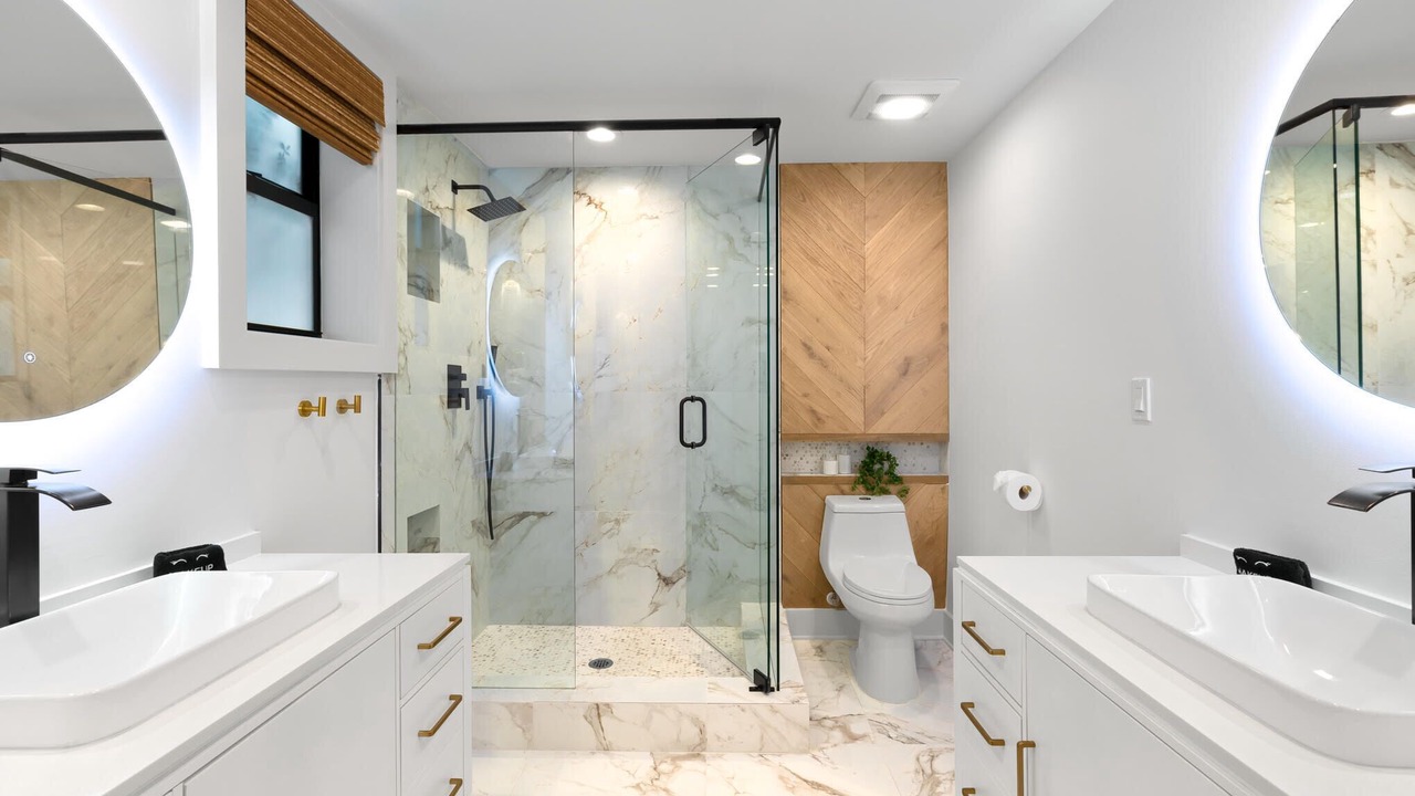 Photo of Bathroom in Midtown