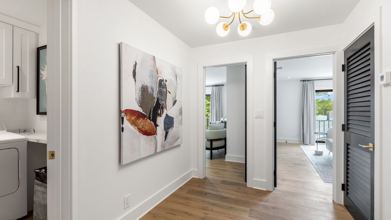 Photo of Bedroom in Midtown