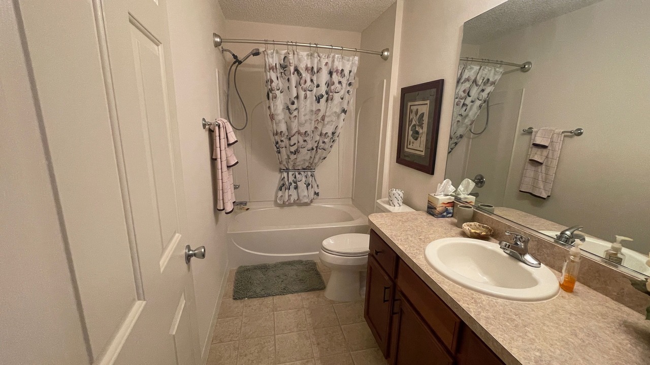 Photo of Bathroom in Duval