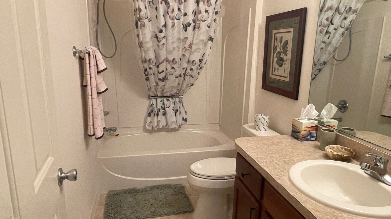 Photo of Bathroom in Duval