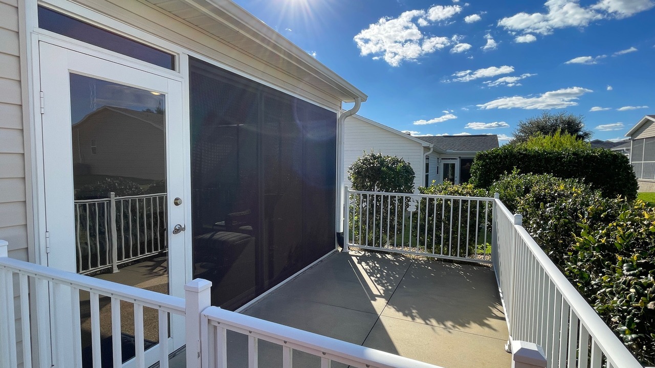 Photo of Patio Balcony in Duval