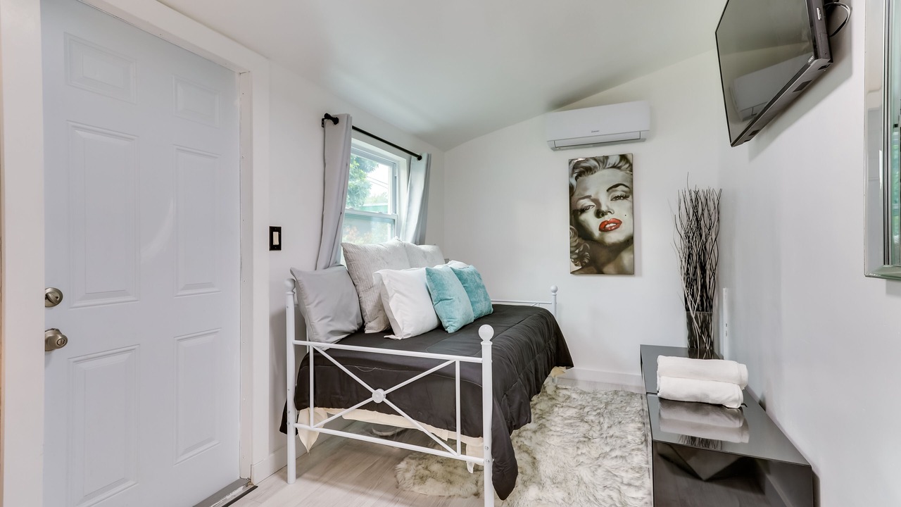 Photo of Bedroom in Liberty City