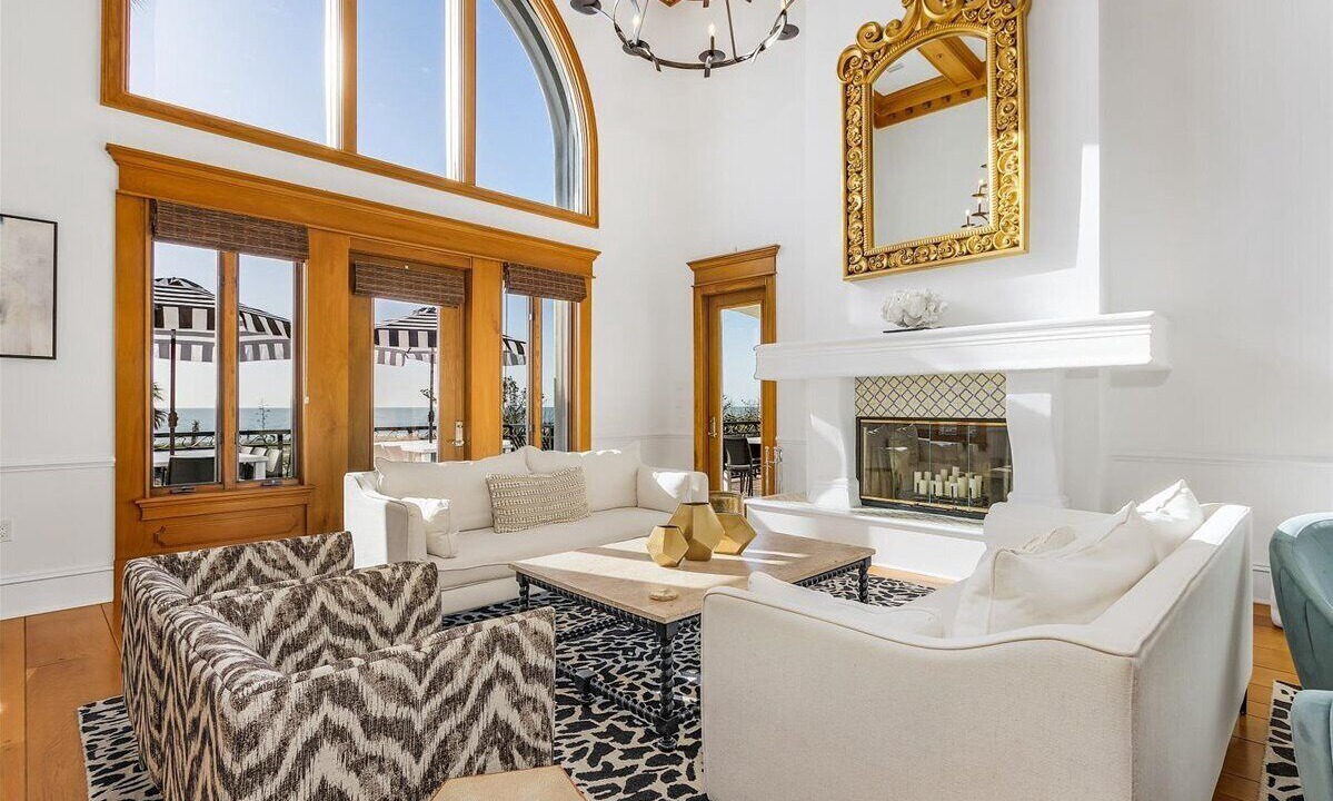 Photo of Livingroom in Captiva