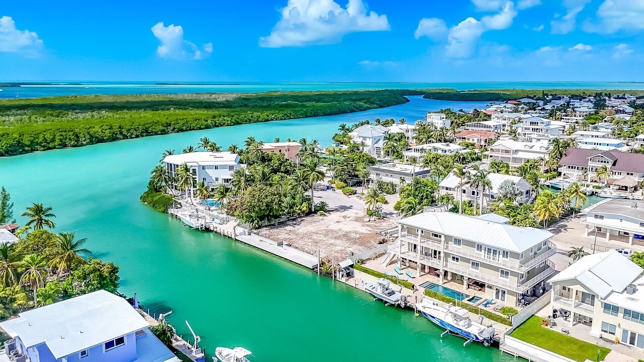 Photo of Outdoor in Venetian Shores