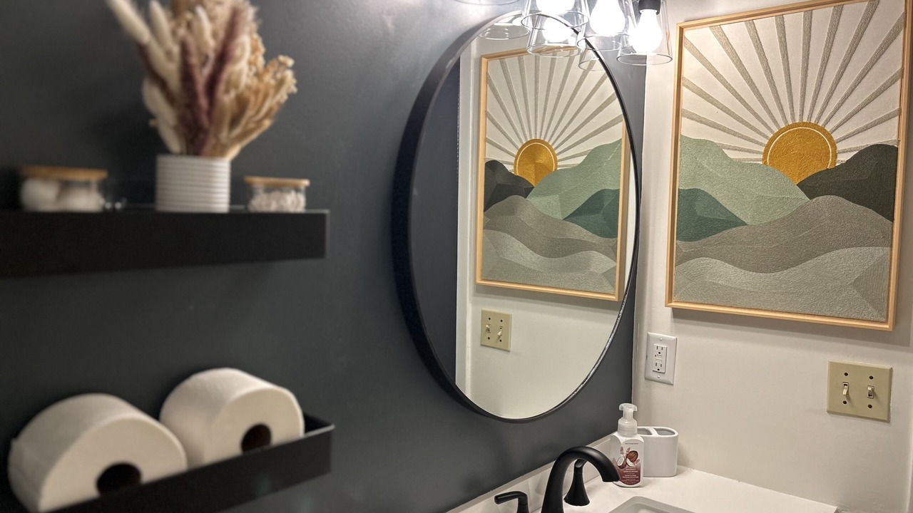 Photo of Bathroom in Trailer Estates