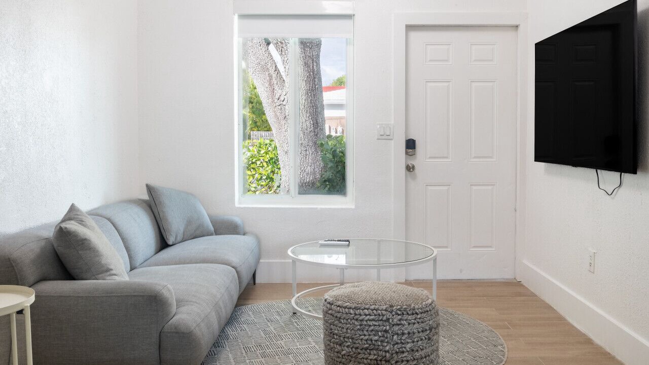 Photo of Bedroom in El Portal