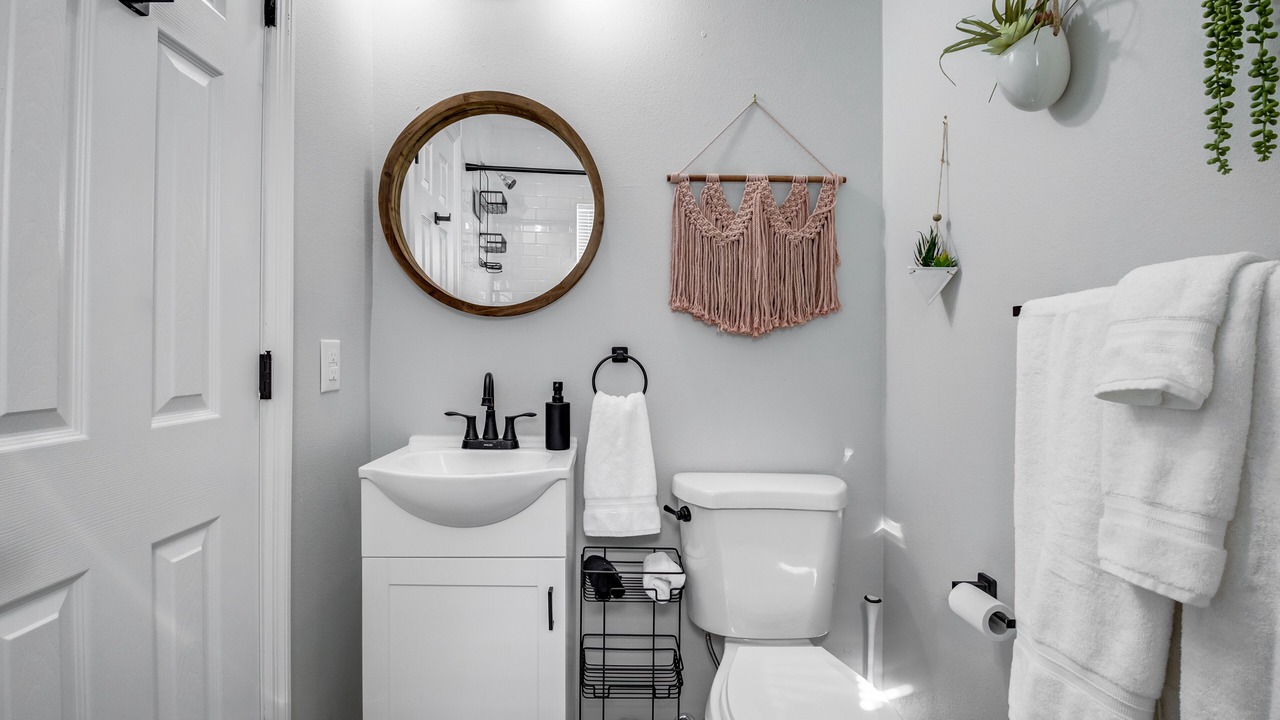 Photo of Bathroom in Tropic