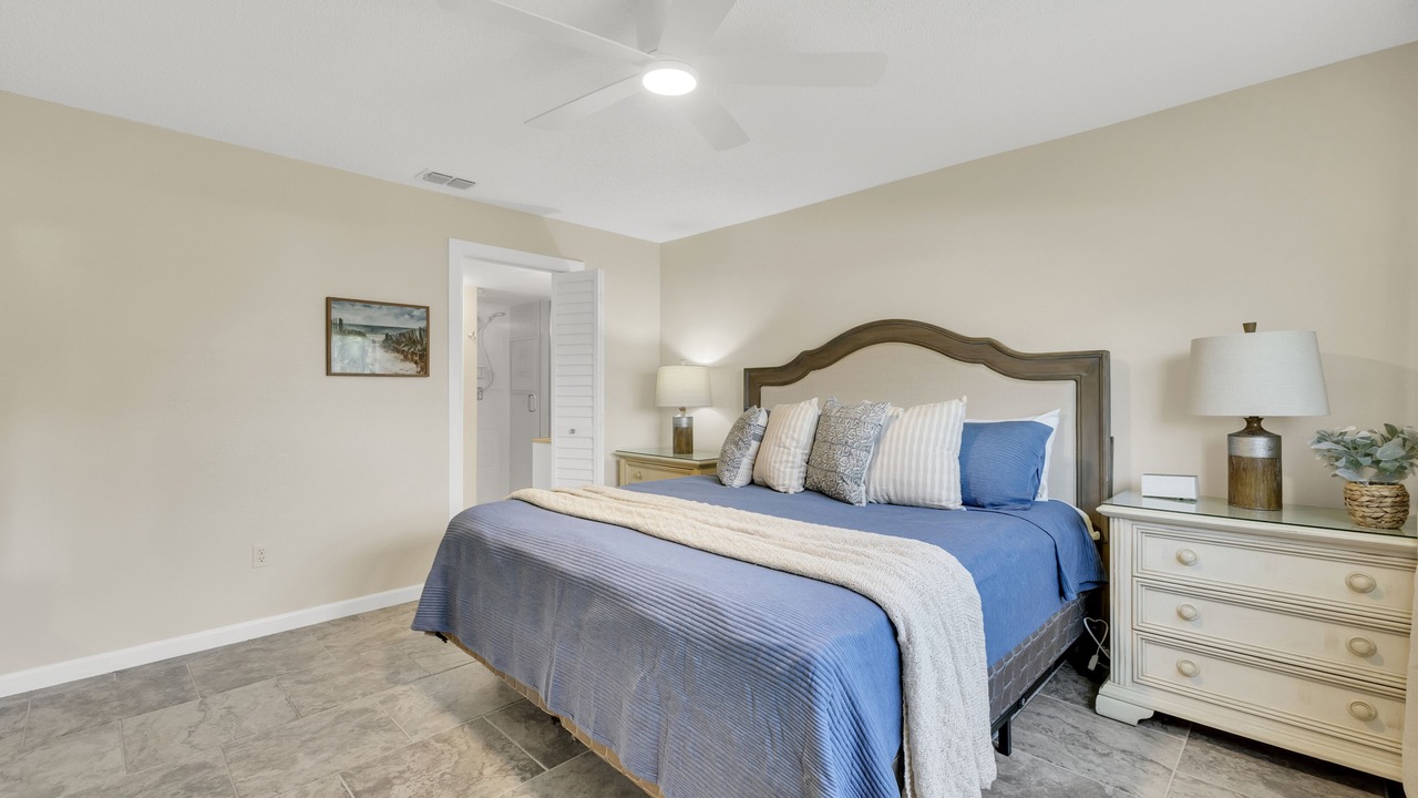 Photo of Bedroom in Iona