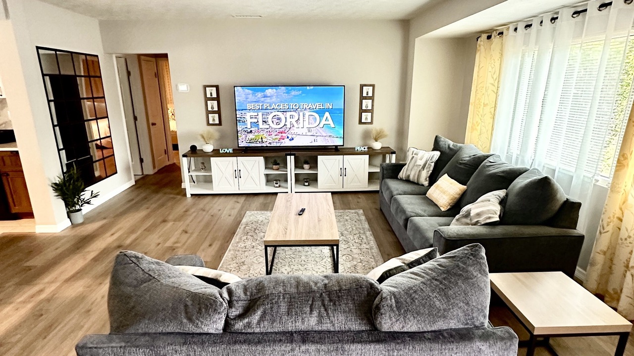 Photo of Livingroom in South Sarasota