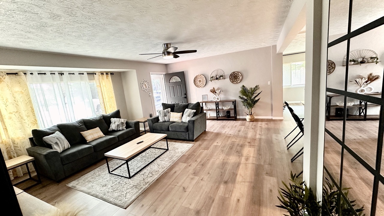 Photo of Livingroom in South Sarasota