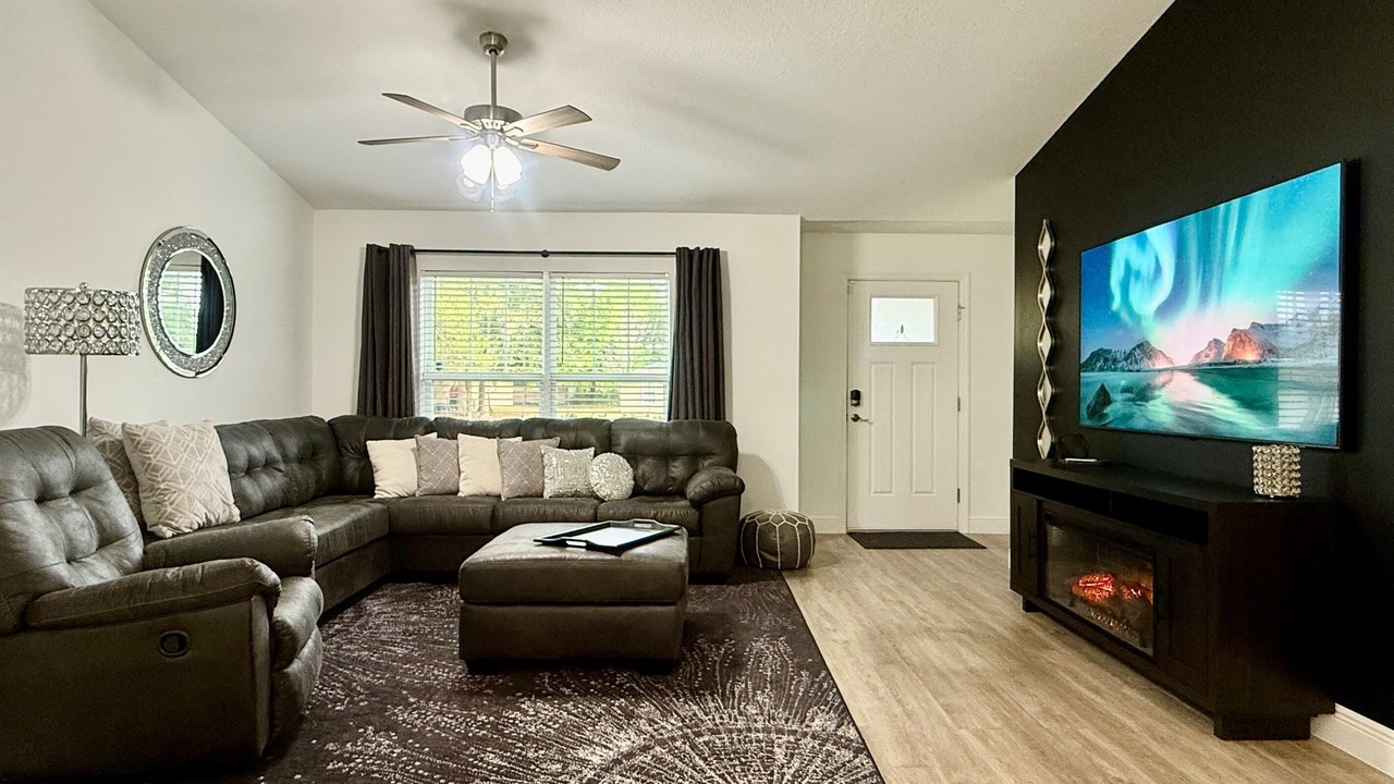 Photo of Bedroom in Candler