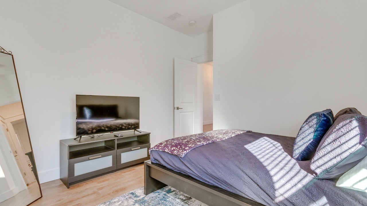 Photo of Bedroom in Gulf Breeze
