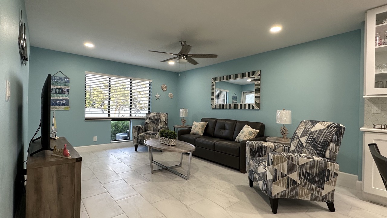 Photo of Livingroom in Tierra Verde