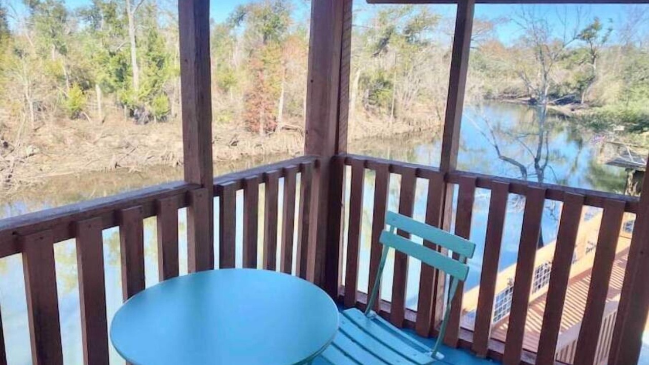 Photo of Outdoor in Clarksville
