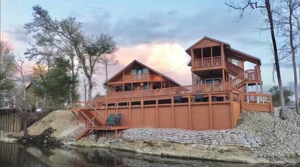 Photo of Outdoor in Clarksville
