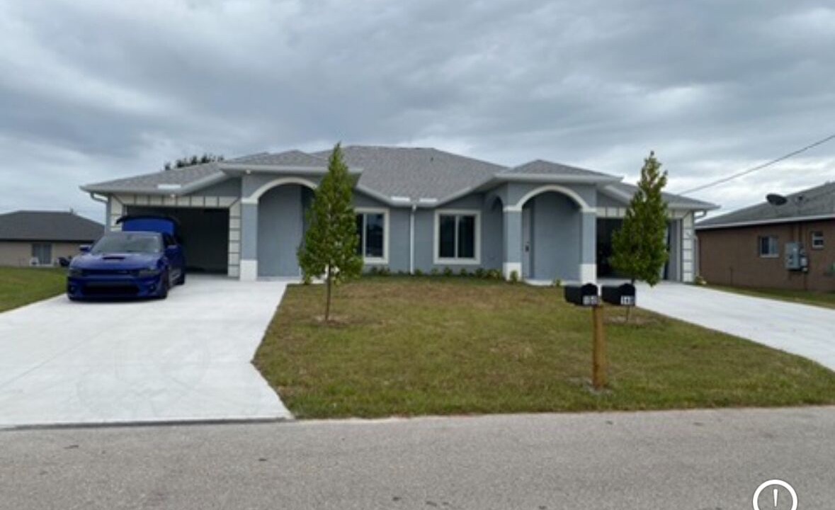 Photo of Outdoor in Lehigh Acres
