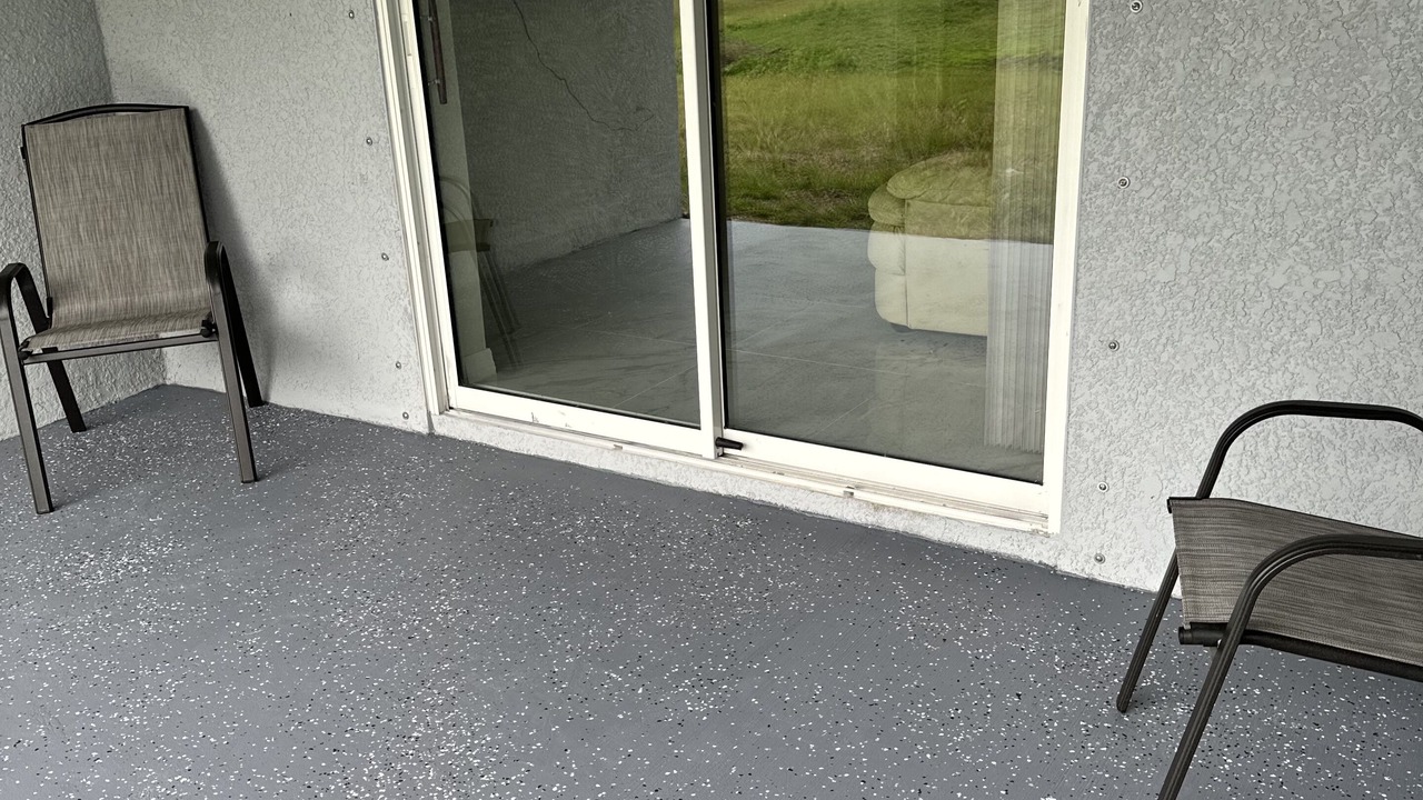 Photo of Patio Balcony in Lehigh Acres