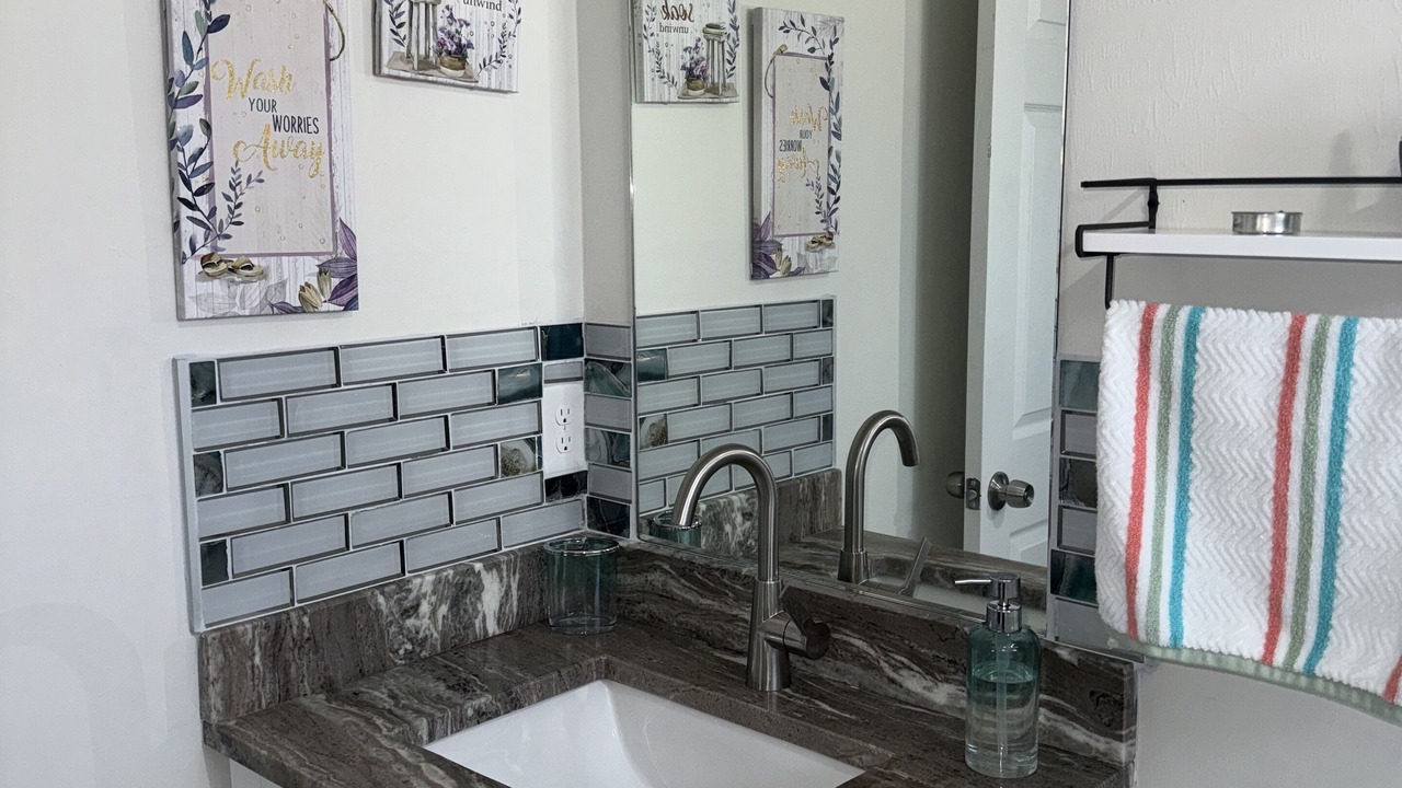 Photo of Bathroom in Lehigh Acres