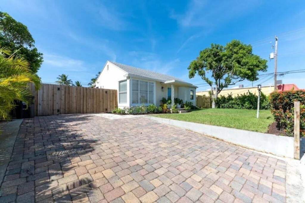 Photo of Outdoor in Southside