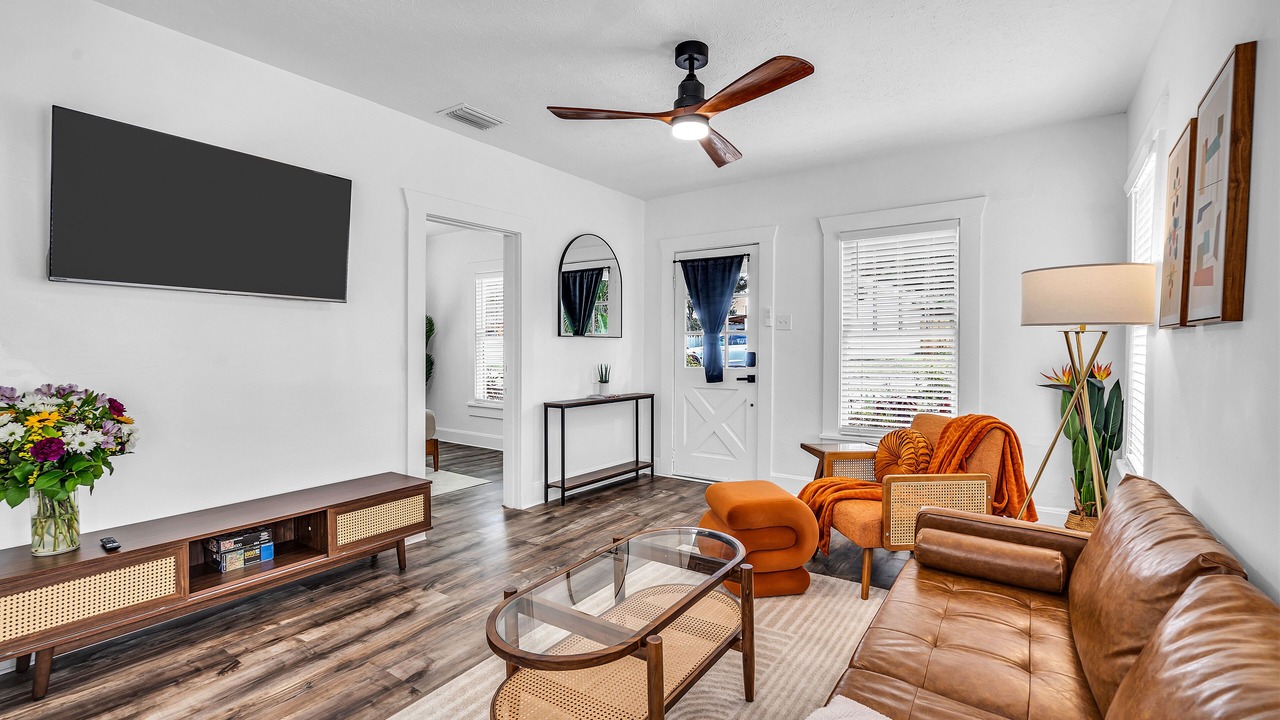 Photo of Livingroom in Old Seminole Heights