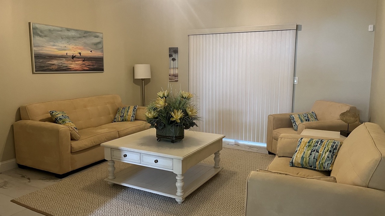 Photo of Livingroom in Sebastian Highlands