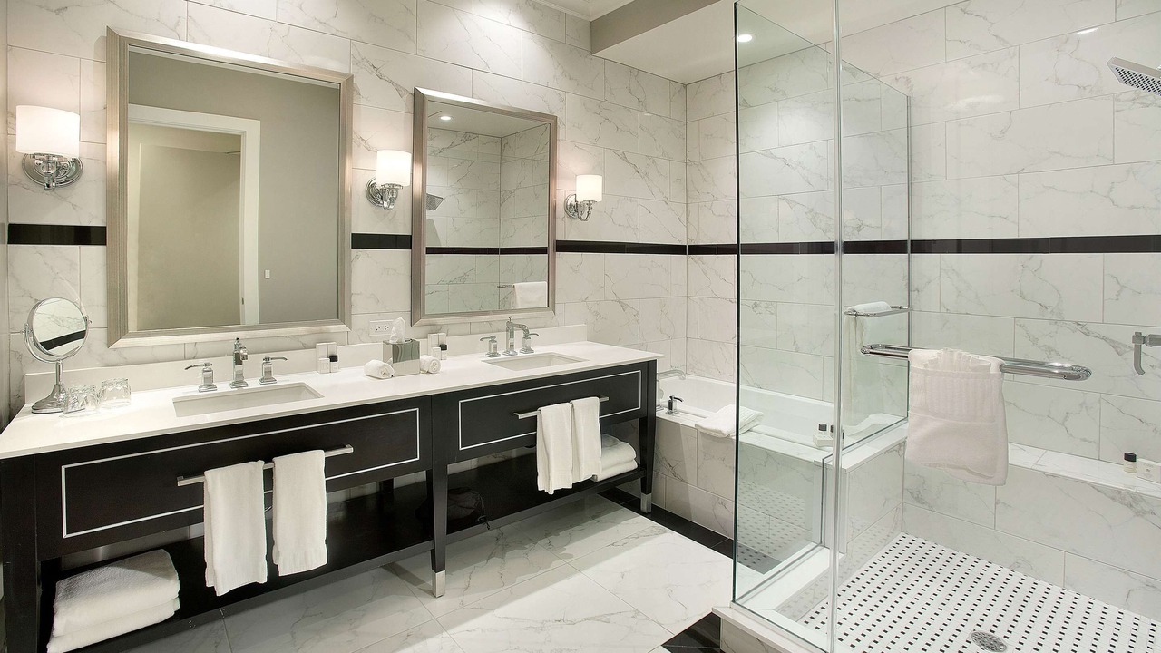 Photo of Bathroom in Old Naples
