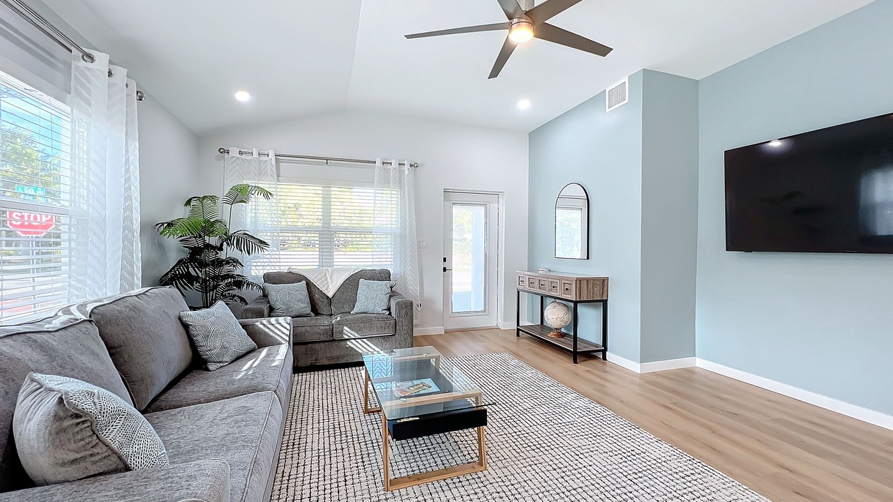 Photo of Livingroom in Laurel Park