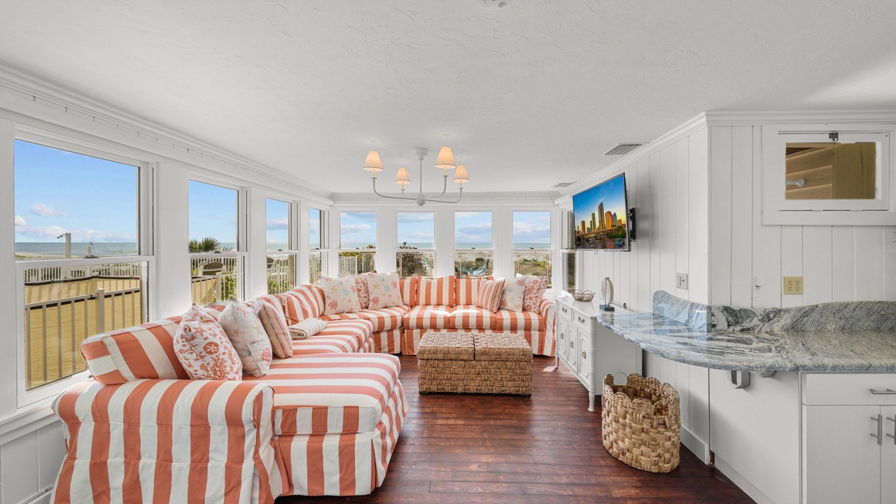 Photo of Livingroom in Independence Square