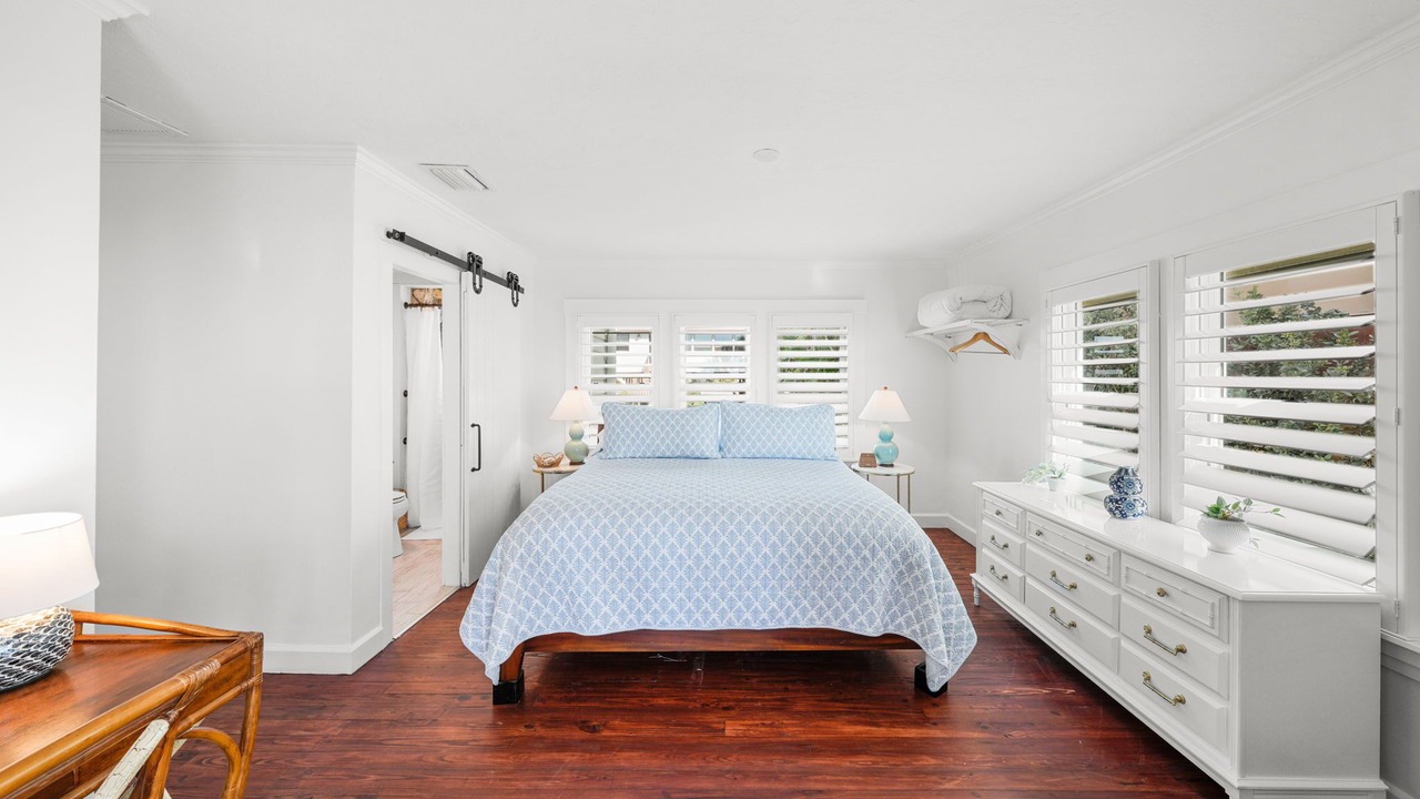 Photo of Bedroom in Independence Square