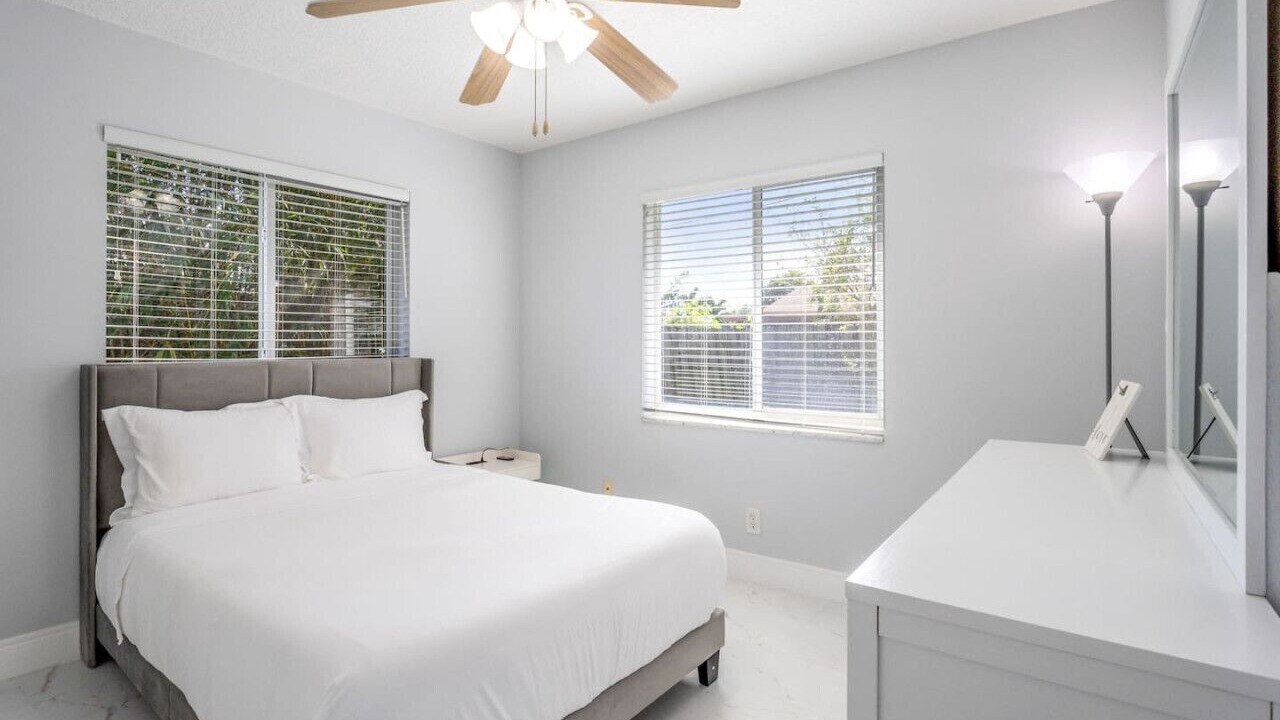 Photo of Bedroom in Tropic Palms