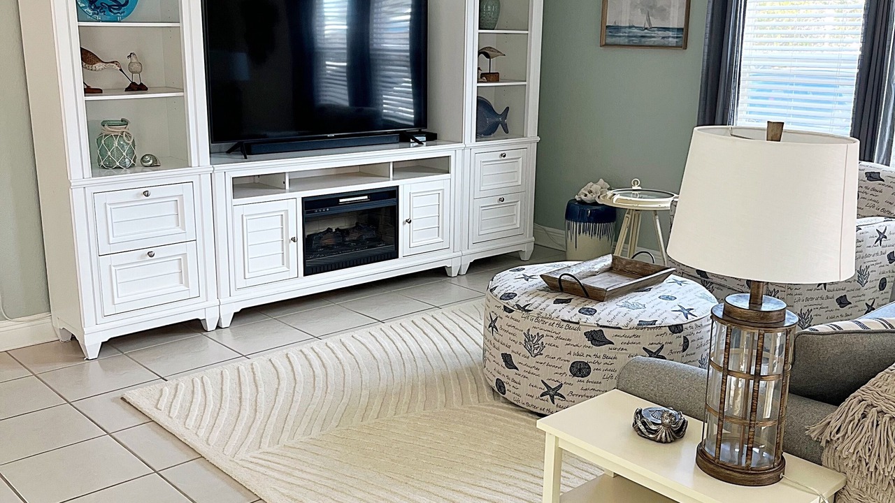 Photo of Livingroom in North Redington Beach