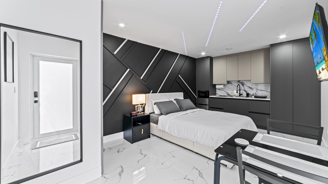 Photo of Bedroom in Richmond West