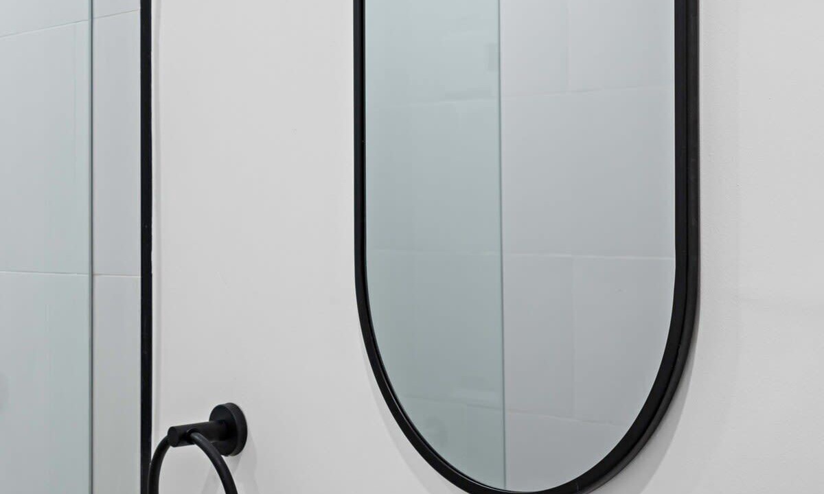 Photo of Bathroom in Sailboat Bend