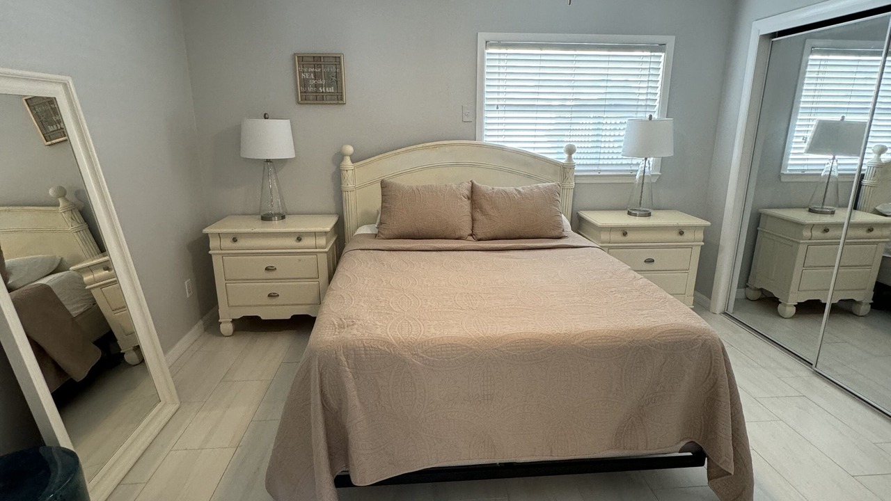 Photo of Bedroom in Davis Islands
