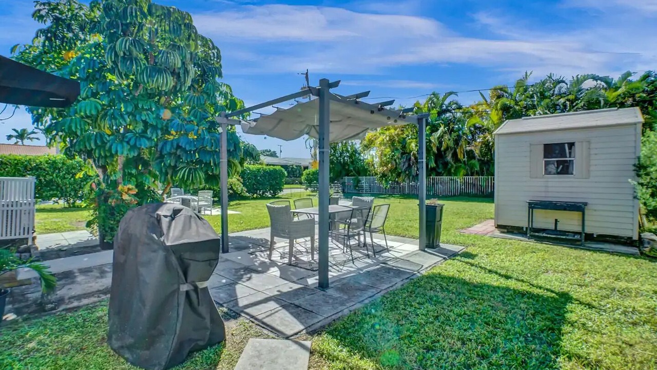 Photo of Outdoor in Surfside