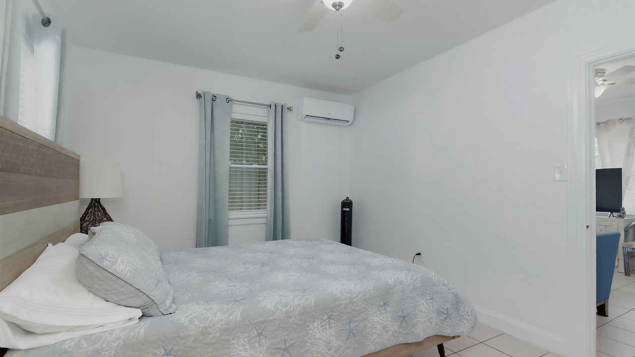 Photo of Bedroom in Downtown Dunedin