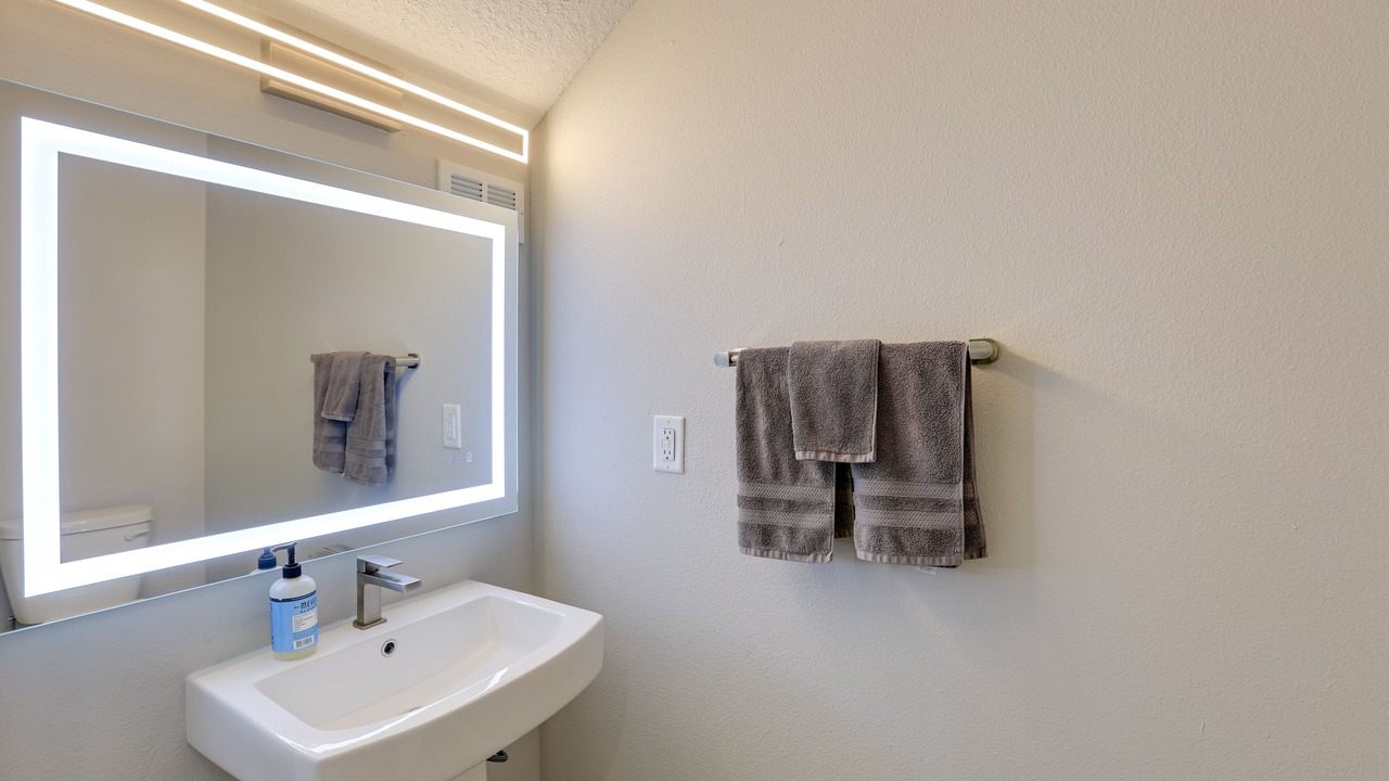 Photo of Bathroom in Fellowship